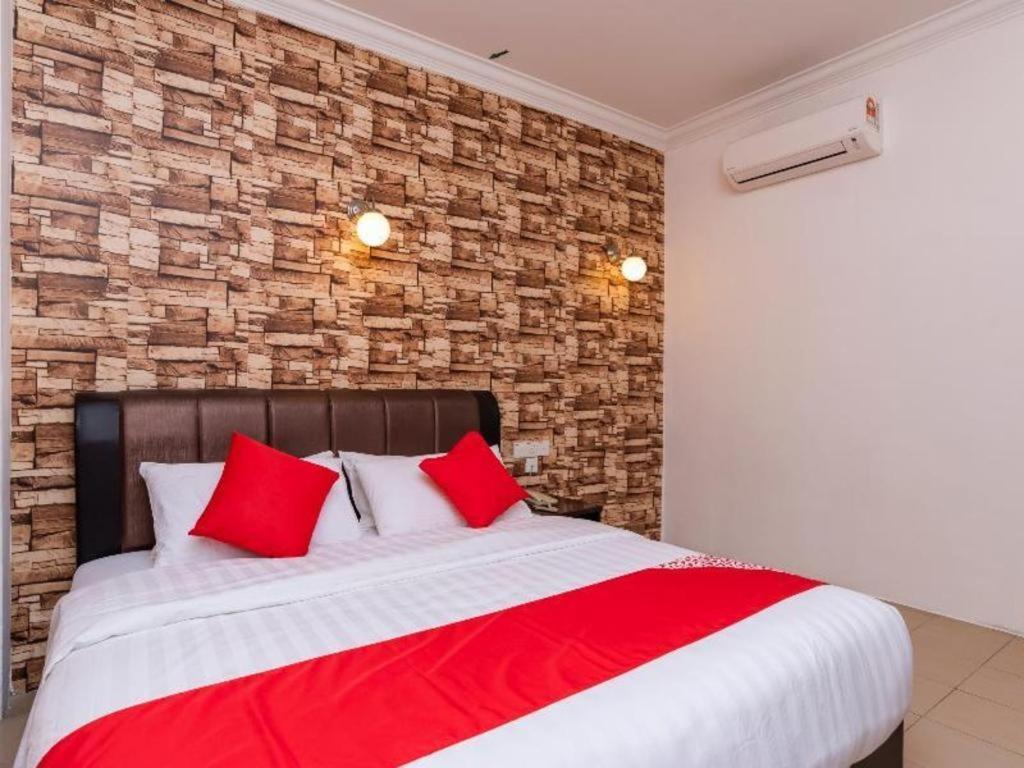 Super Oyo 1114 Neo Pegasus Hotel Segamat Exterior foto