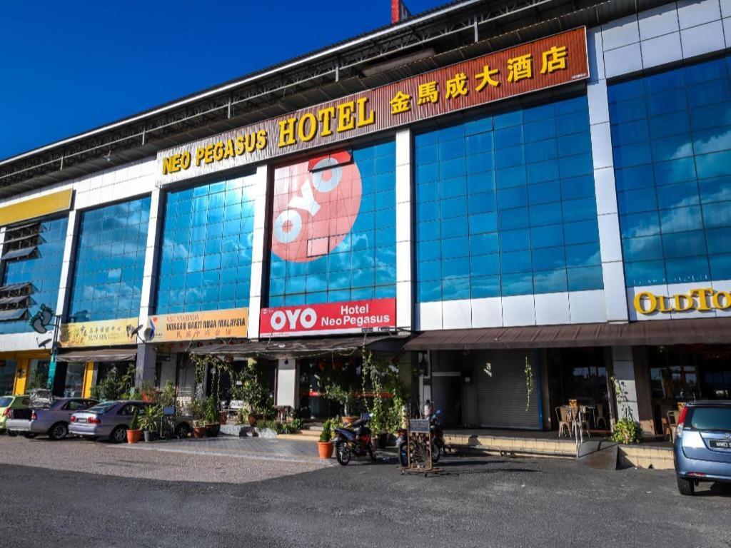 Super Oyo 1114 Neo Pegasus Hotel Segamat Exterior foto