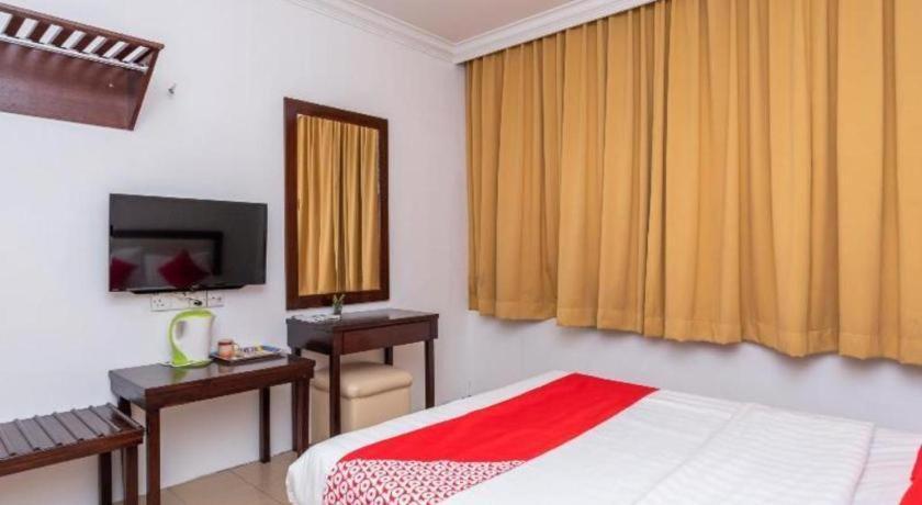 Super Oyo 1114 Neo Pegasus Hotel Segamat Exterior foto