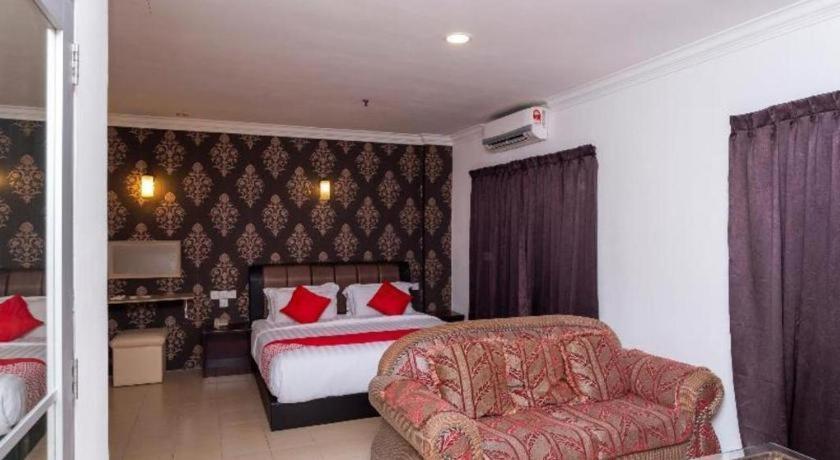Super Oyo 1114 Neo Pegasus Hotel Segamat Exterior foto