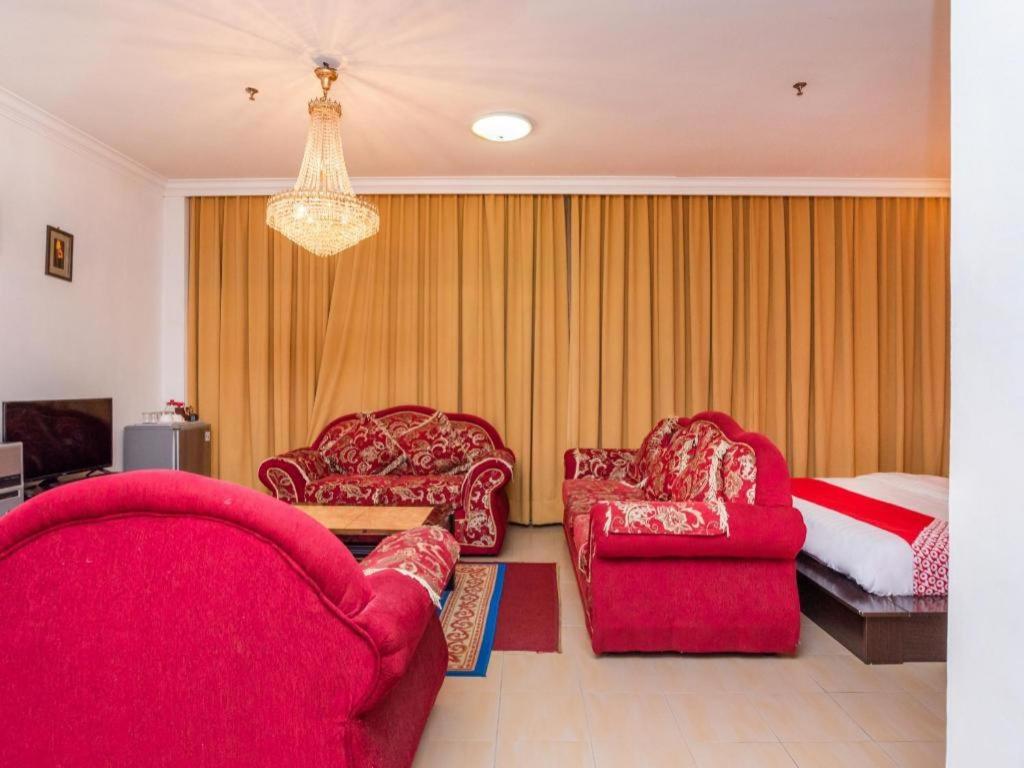 Super Oyo 1114 Neo Pegasus Hotel Segamat Exterior foto